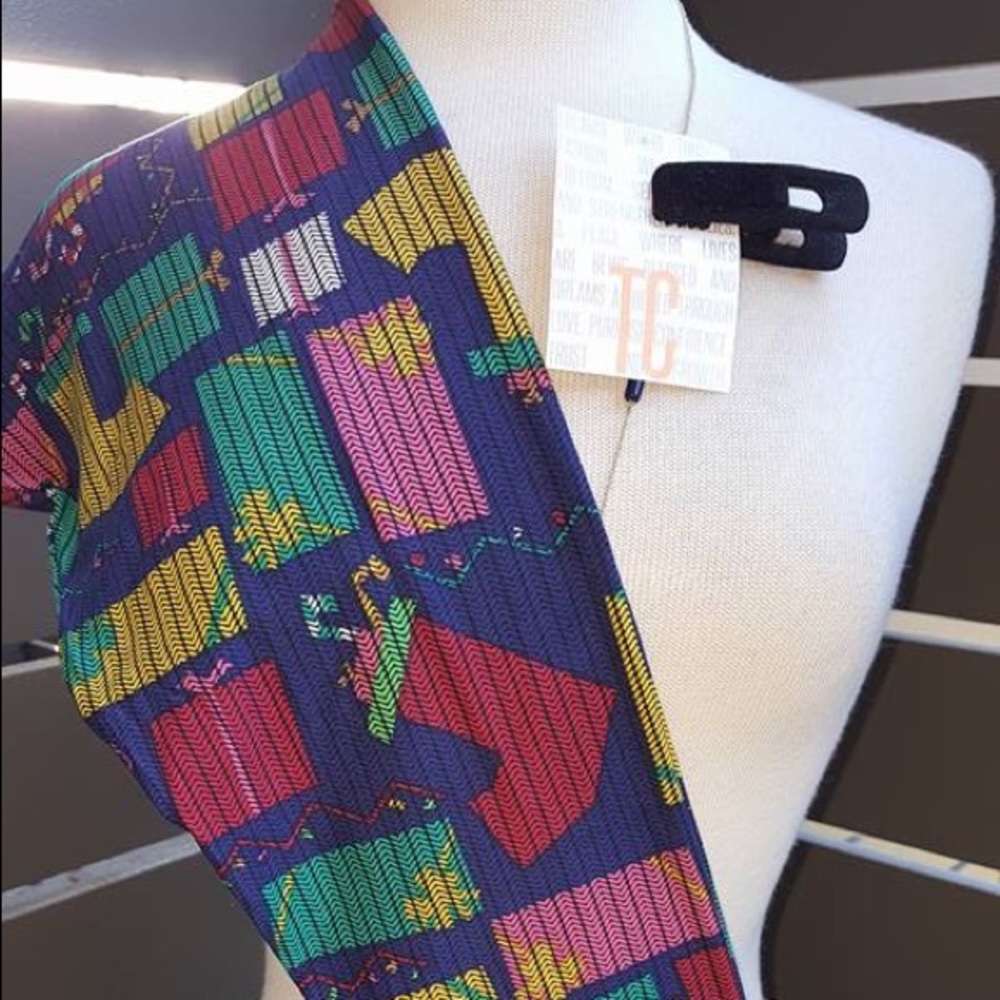 Lularoe Christmas Tall and Curvy Leggings